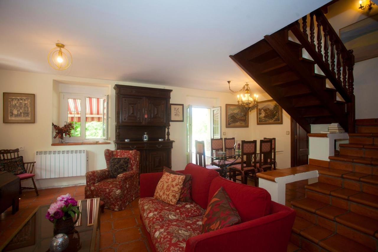 Villa Mercedes Piloña Extérieur photo
